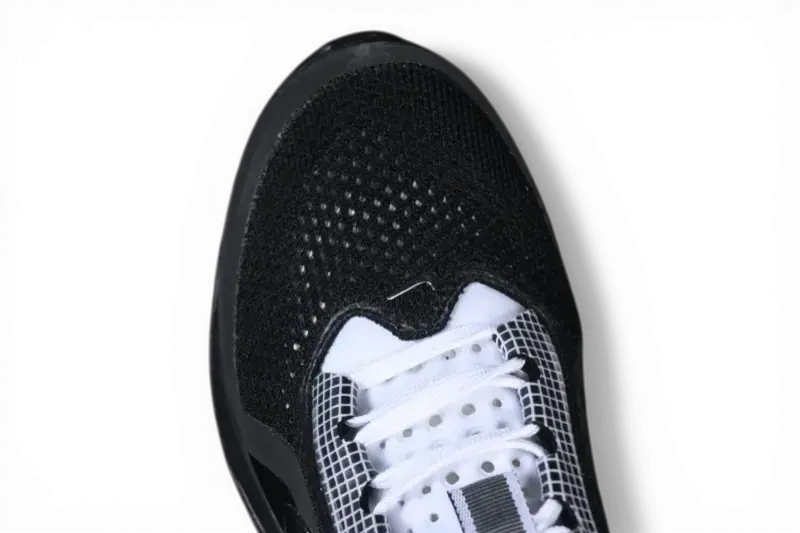 Nike Pegasus Premium SP – Black / White / Metallic Silver | ZoomX + Visible Zoom Air