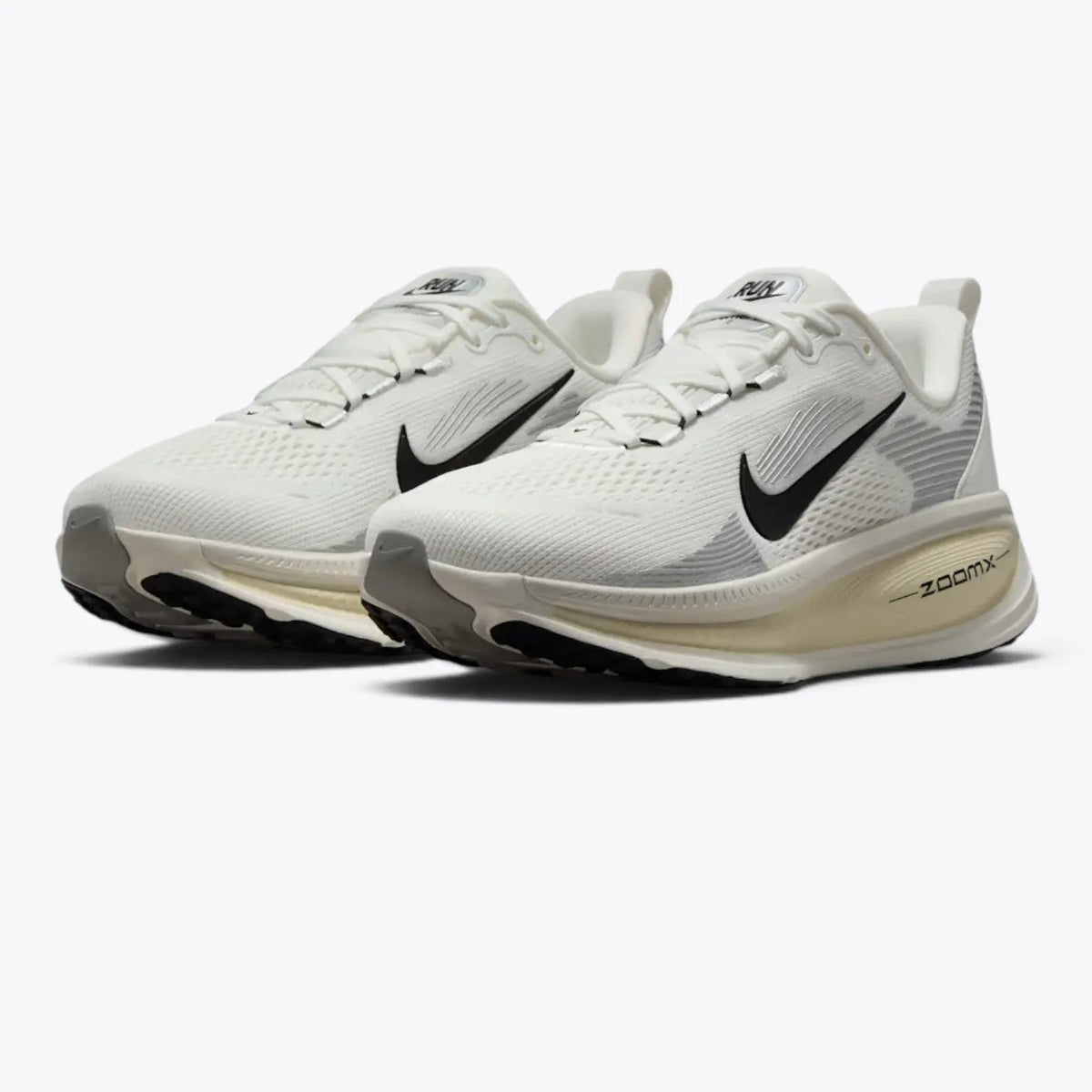 Nike Vomero 18 – Sail / Bright Crimson / Laser Orange | Max Cushion Daily Trainer