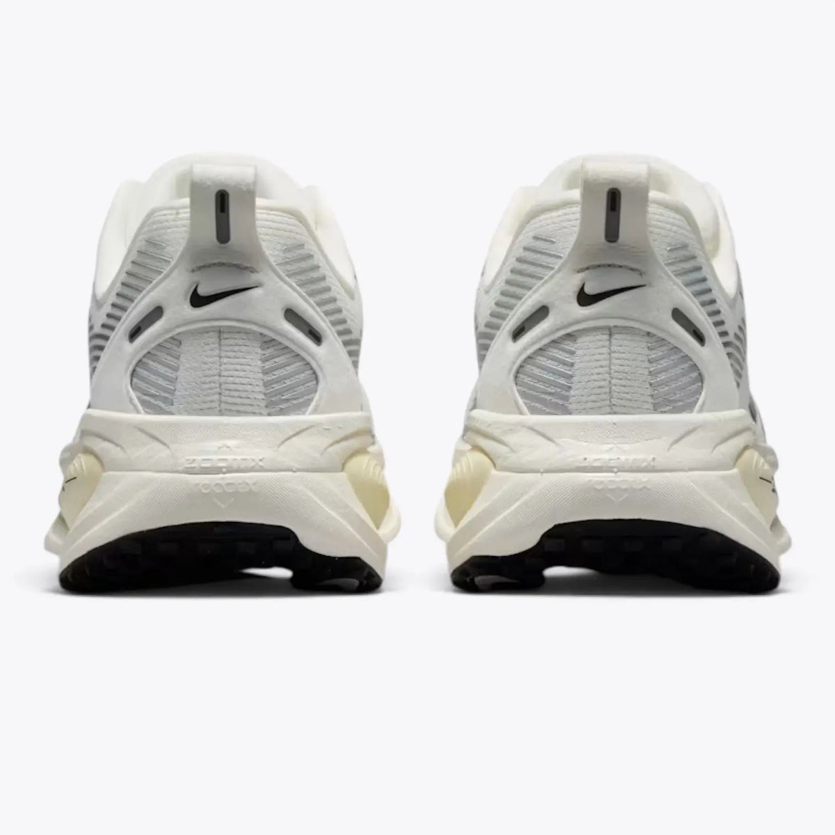 Nike Vomero 18 – Sail / Bright Crimson / Laser Orange | Max Cushion Daily Trainer