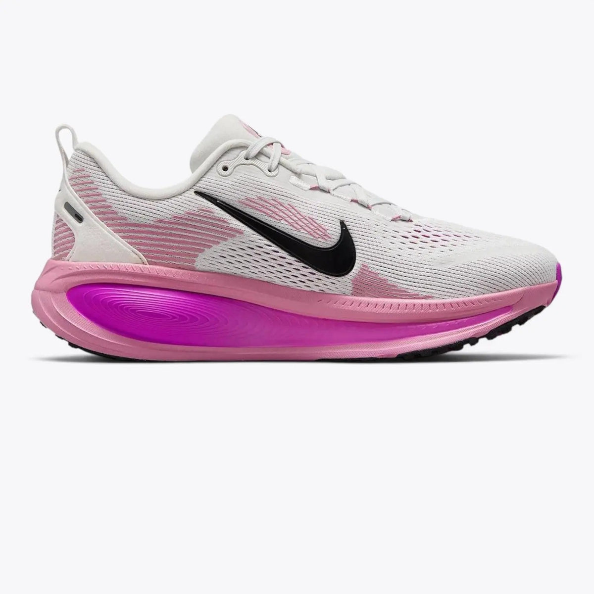Nike Vomero 18 – Summit White / Elemental Pink | Max Cushion Daily Trainer