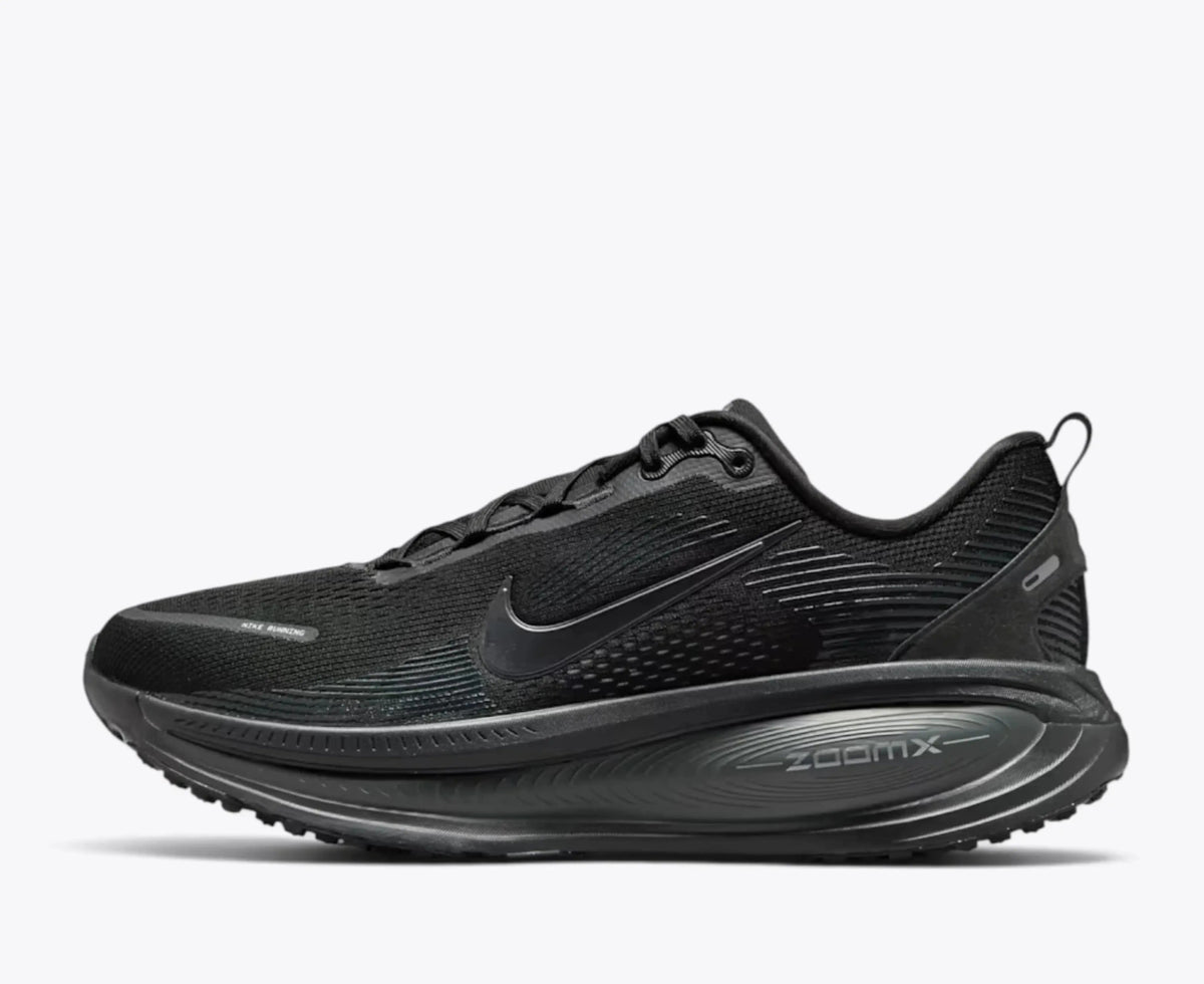 Nike Vomero 18 – Triple Black | 46mm ZoomX + ReactX Dual-Foam Max Cushion Stealth Daily Running Shoe