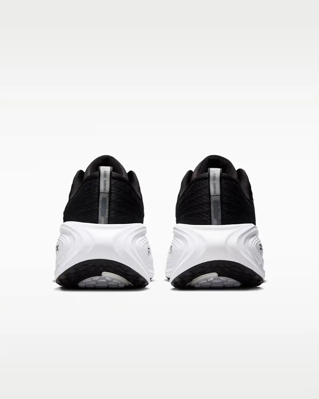 Nike Vomero Plus – Black / White | 43mm Full-Length ZoomX + Cushlon 3.0 Max Cushion Daily Running Shoe