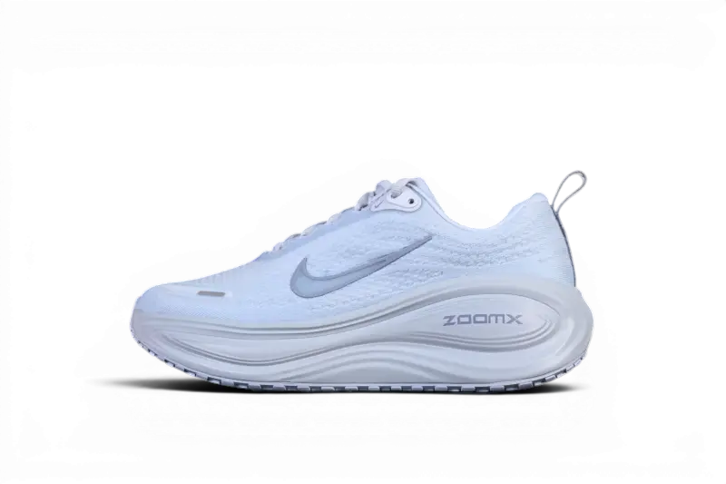 Nike Vomero Plus – White / Blue Grey | 45mm Full-Length ZoomX Metallic Silver Max Cushion Daily Running Shoe