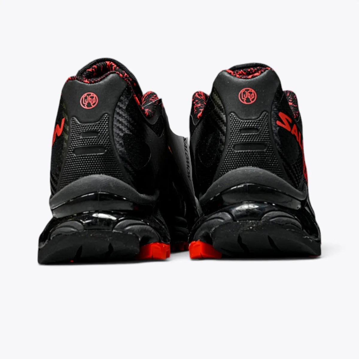 Salomon XT-4 OG – Fiery Red / Black | ACS Skeleton Mud Contagrip QuickLace 2012 OG Trail Sneaker