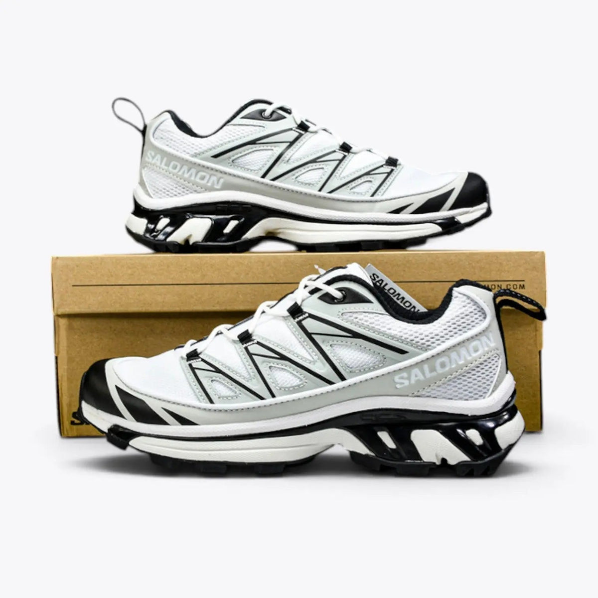 Salomon XT-6 Expanse – White / Metal / Black | AC2 Pronation Control Quicklace Contagrip Outdoor Urban Trail Sneaker