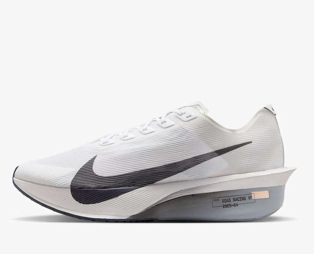 Nike ZoomX Vaporfly 4 – White / Obsidian Mist | Carbon Flyplate 8mm Drop ~195g Marathon Racing Super Shoe